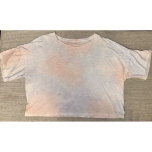 •AE• Boxy Cropped Tee